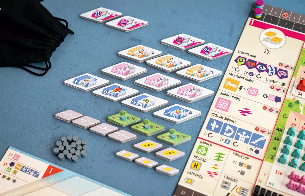 Capstone Games Clinic: Deluxe Edition Board Games 2 Capstone Games Clinic: Deluxe Edition Board Games