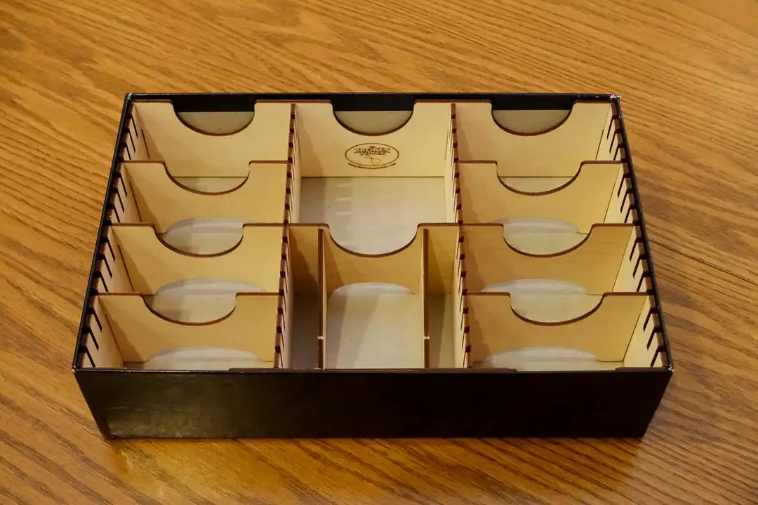 The Broken Token Broken Token - Crypto Deck-Building Organizer 2 The Broken Token Broken Token - Crypto Deck-Building Organizer