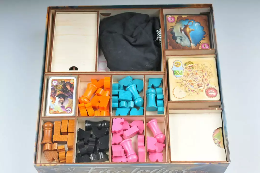 Meeple Realty - The Tribal Tent 2.0 (Compatible With FIVE TRIBES™) 7 Meeple Realty - The Tribal Tent 2.0 (Compatible With FIVE TRIBES™)