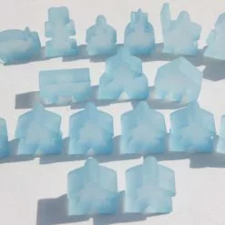 Hans Im Glück Carcassonne: Meeple - Complete Toy Figure Set (19 Pieces) (Frozen Light Blue) (Import)