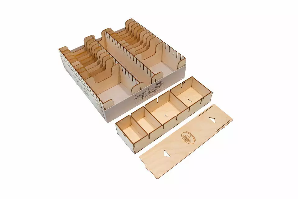 The Broken Token Broken Token - Compact Card Game Organizer 3 The Broken Token Broken Token - Compact Card Game Organizer