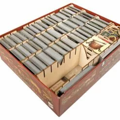 The Broken Token Broken Token - Red Dragon Inn: The Character Trove Organizer