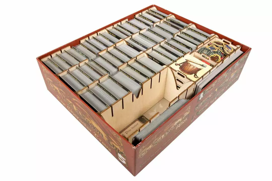 The Broken Token Broken Token - Red Dragon Inn: The Character Trove Organizer 2 The Broken Token Broken Token - Red Dragon Inn: The Character Trove Organizer