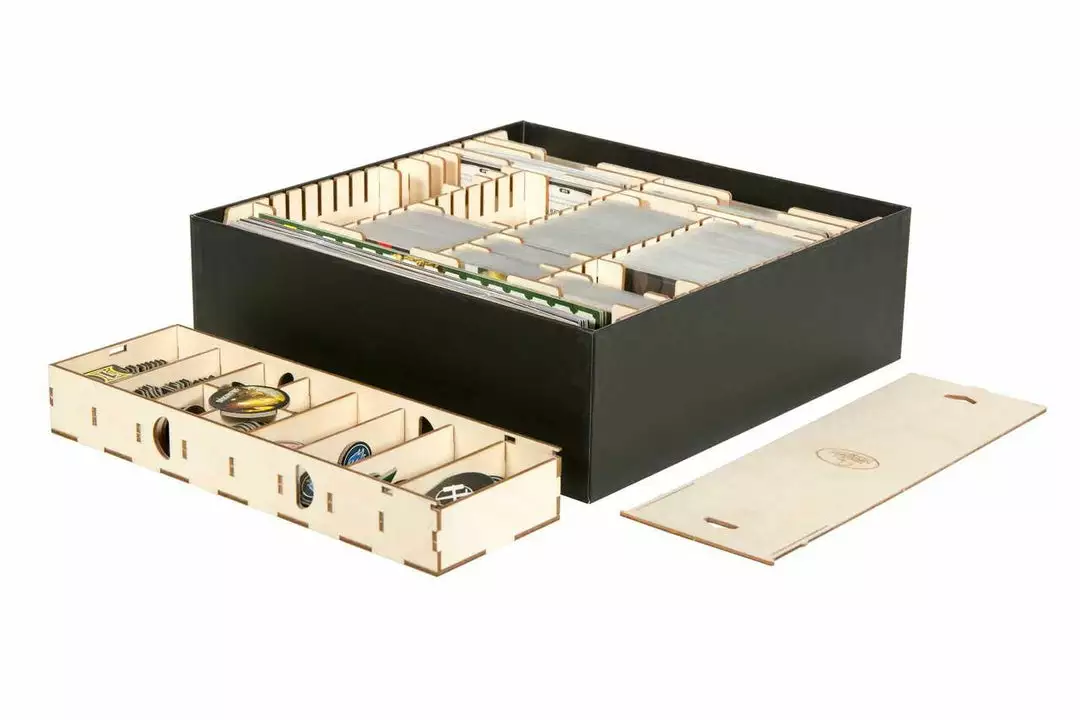 The Broken Token Broken Token - Dragon's Fire Organizer 1 The Broken Token Broken Token - Dragon's Fire Organizer