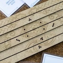 The Dicetroyers - Pick And Play Card Holder: Cherry Version – Triple Row (Italy Import)