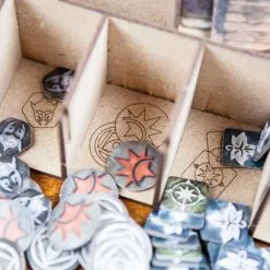 The Dicetroyers - The Lord Of The Rings: Journeys In Middle-Earth (Italy Import) Import Games