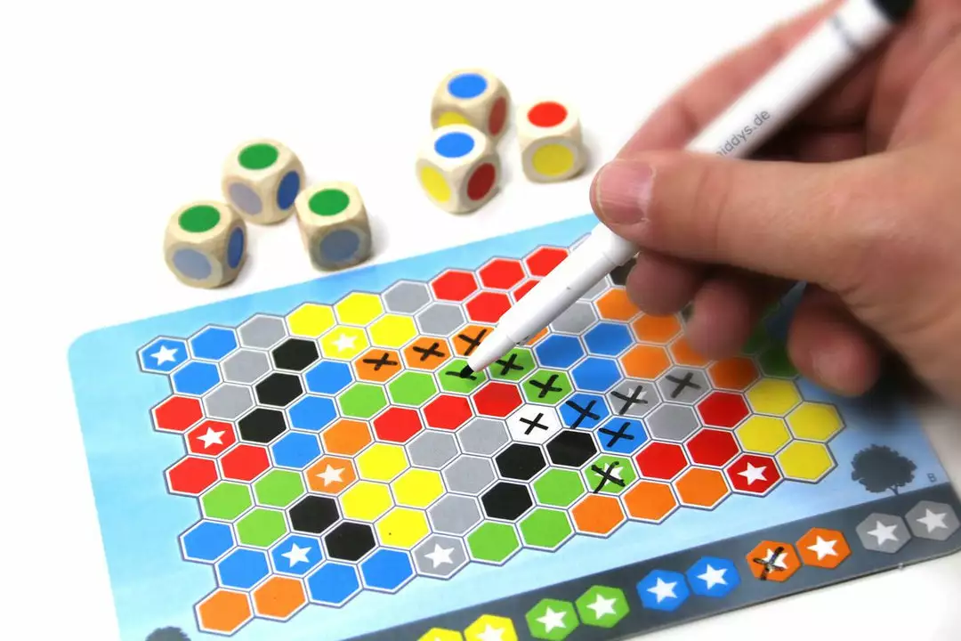 White Goblin Games Dobbelland (aka Diceland) (Import) 3 White Goblin Games Dobbelland (aka Diceland) (Import)