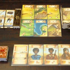 Meeple Realty - Roaming Hut (Compatible With Roam)