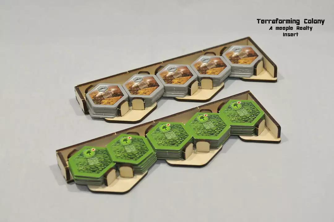 Meeple Realty - Terraforming Colony Insert (Compatible With TERRAFORMING MARS™ Second Edition) 7 Meeple Realty - Terraforming Colony Insert (Compatible With TERRAFORMING MARS™ Second Edition)